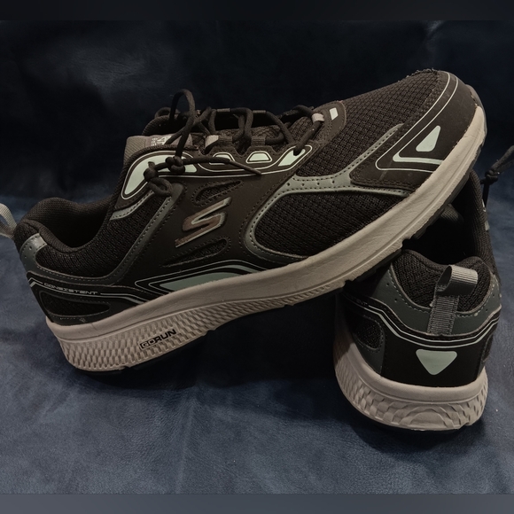 Skechers Go Run Consistent Extra Wide Sneakers Men's Size 13 - Picture 4 of 9